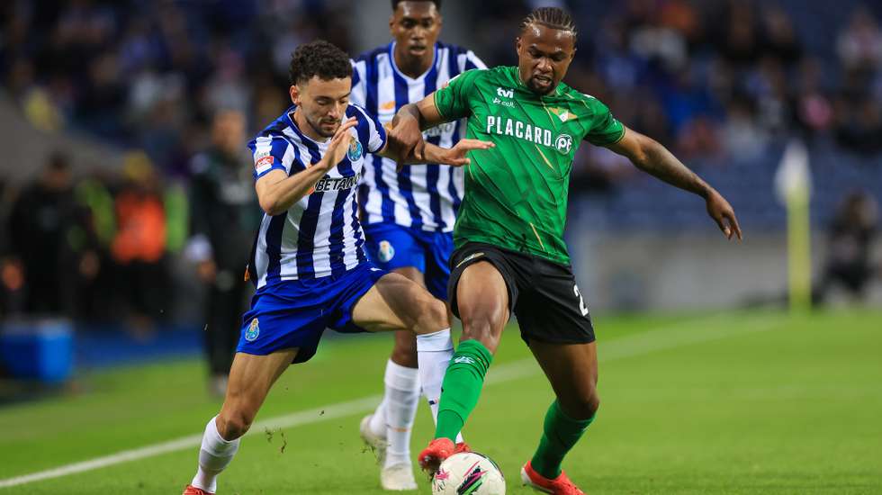 3h FC Porto sobe a terceiro após reviravolta frente ao Moreirense 3h FC Porto sobe a terceiro após reviravolta frente ao Moreirense
