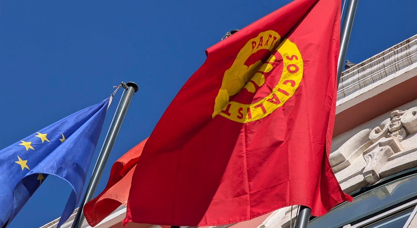 7h Socialistas reúnem comissão nacional esta manhã