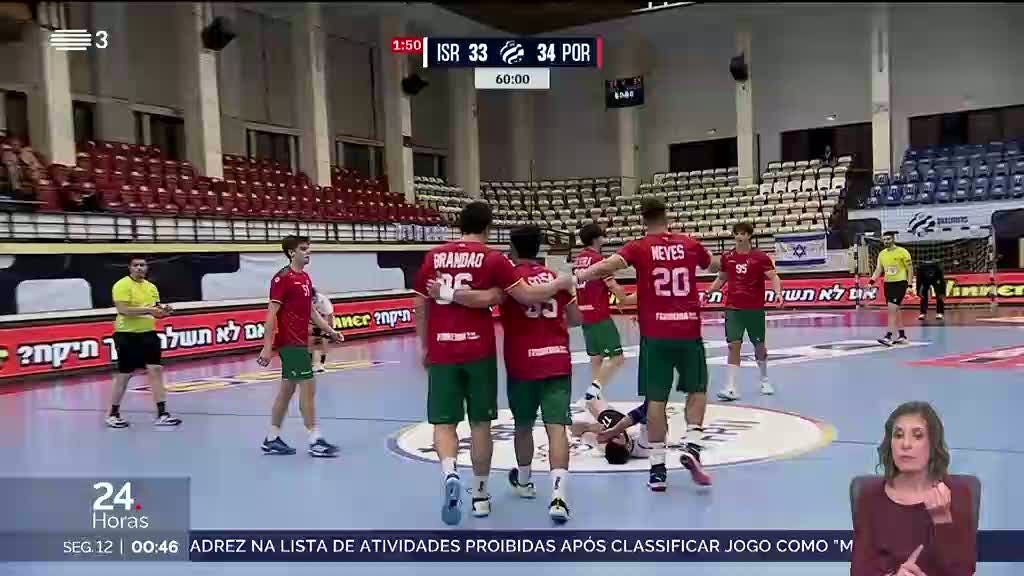 Benfica junta Taça feminina de andebol ao tetracampeonato ao vencer Madeira SAD Benfica junta Taça feminina de andebol ao tetracampeonato ao vencer Madeira SAD